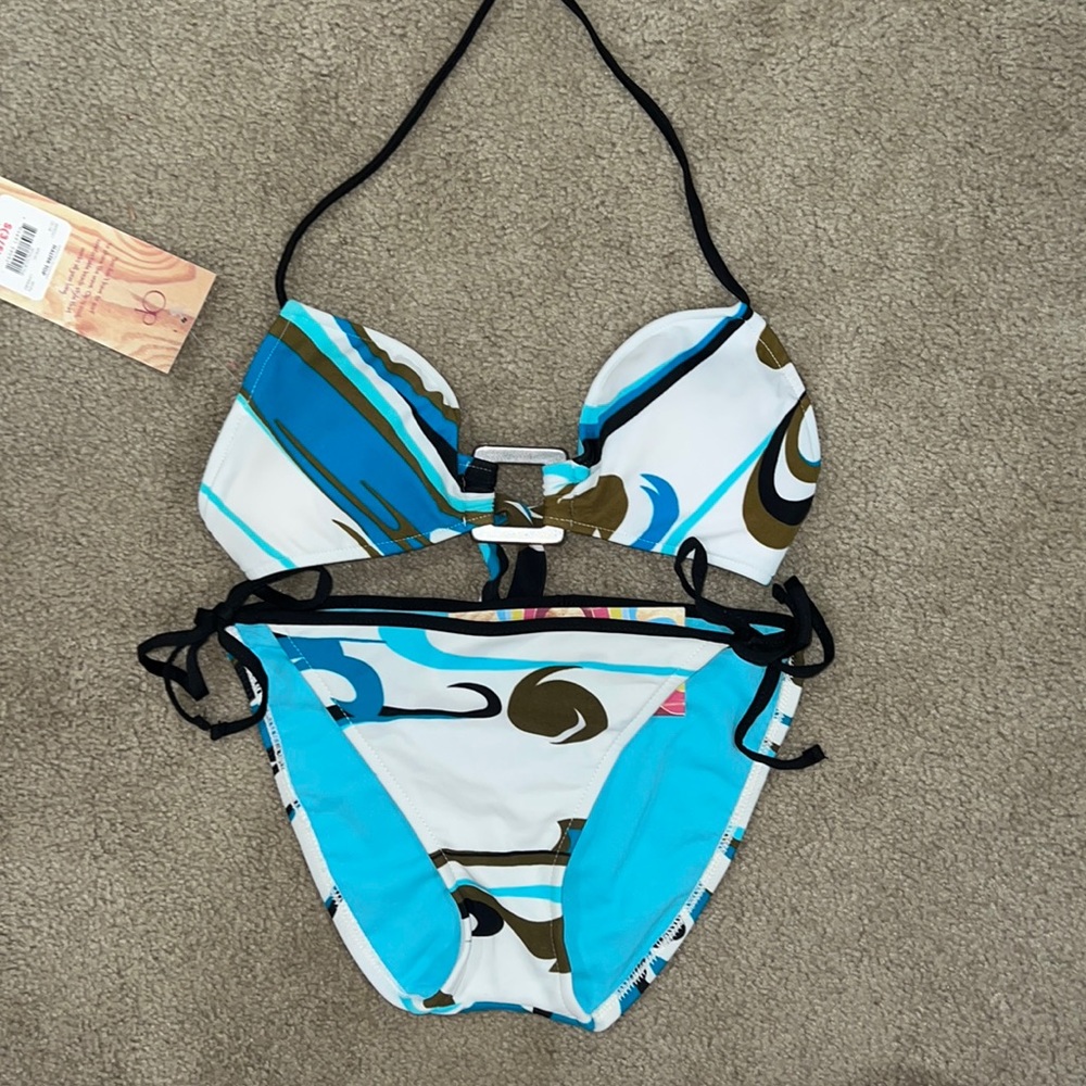 Bikini
